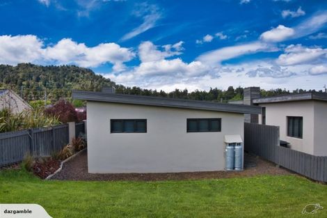 Photo of property in 64 Thames Street, Ohakune, 4625