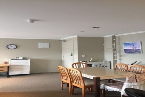 Photo of property in Bellagio Apartments, 9e/39 Taranaki Street, Te Aro, Wellington, 6011