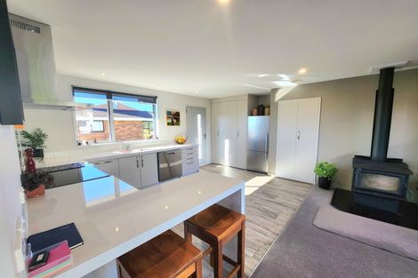 Photo of property in 8 Oakleigh Crescent, Oamaru North, Oamaru, 9400