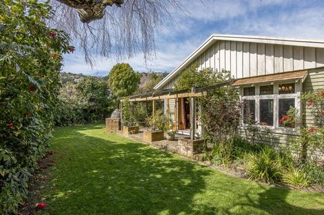 Photo of property in 3 Bowenvale Avenue, Cashmere, Christchurch, 8022