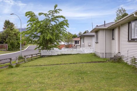 Photo of property in 9 Hirangi Road, Turangi, 3334