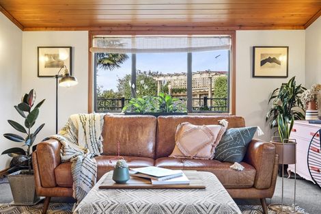 Photo of property in 11 Stevenson Place, Leamington, Cambridge, 3432