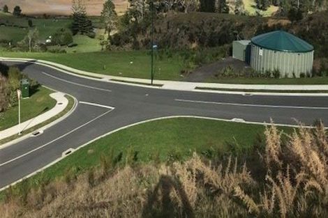 Photo of property in 18 Azimuth Road, Tairua, 3508