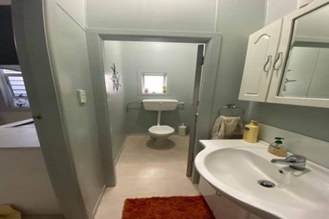 Photo of property in 129 Bridge Street, Eltham, 4322