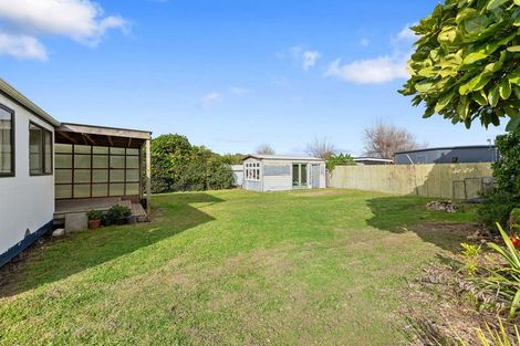 Photo of property in 3a Manuka Street, Otaki Beach, Otaki, 5512