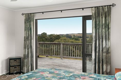 Photo of property in 20 Matai Drive, Maungaturoto, 0520