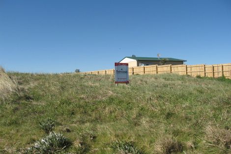 Photo of property in 1 Te Awe Awe Grove, Himatangi Beach, Foxton, 4891