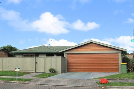 Photo of property in 1 Bryn Mawr Place, Albany, Auckland, 0632
