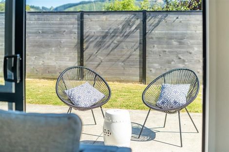 Photo of property in 34 Te Kaeaea Crescent, Wallaceville, Upper Hutt, 5018