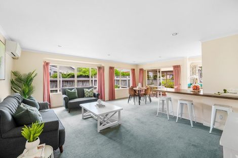 Photo of property in 9/212 Grove Road, Mayfair, Hastings, 4122