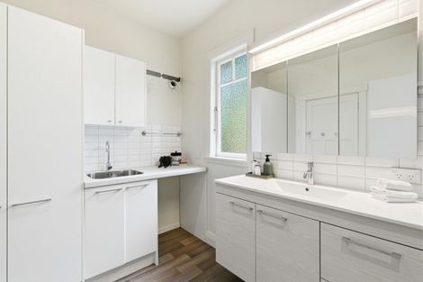 Photo of property in 8 Makererua Street, Ngaio, Wellington, 6035