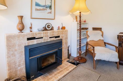 Photo of property in 4 Watson Street, Akaroa, 7520