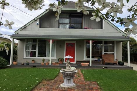 Photo of property in 104 Malcolm Avenue, Beckenham, Christchurch, 8023