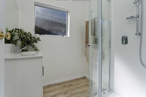 Photo of property in 2/31 Lake Road, Devonport, Auckland, 0624