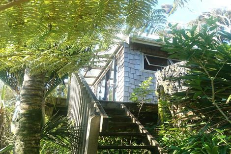 Photo of property in 77 Karekare Road, Karekare, Auckland, 0772