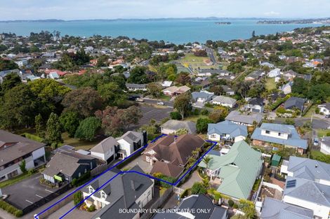 Photo of property in 2/40 Cook Street, Howick, Auckland, 2014