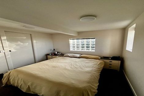 Photo of property in 18 Lincoln Street, Brooklyn, Wellington, 6021