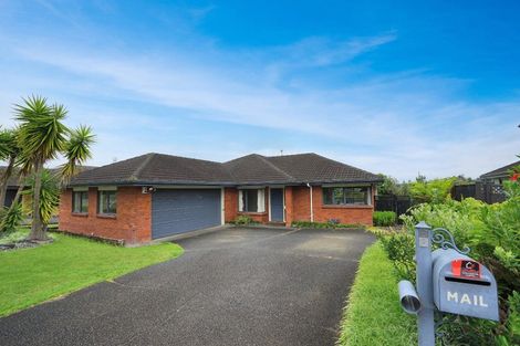 Photo of property in 33 Fergy Crescent, Wattle Downs, Auckland, 2103