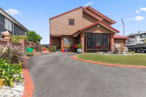 Photo of property in 37 Carter Drive, Pomare, Rotorua, 3015