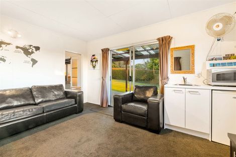 Photo of property in 9 Hamilton Road, Waimauku, 0881