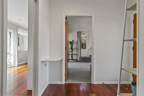 Photo of property in 52 Mere Road, Taupo, 3330