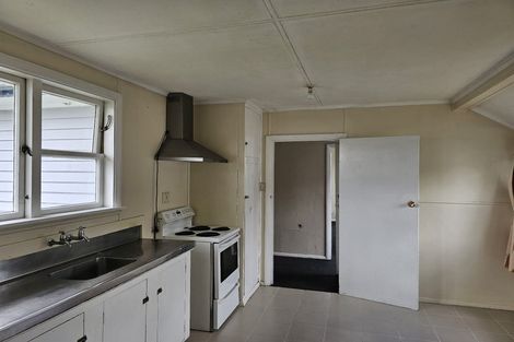 Photo of property in 15 Cameron Crescent, Masterton, 5810