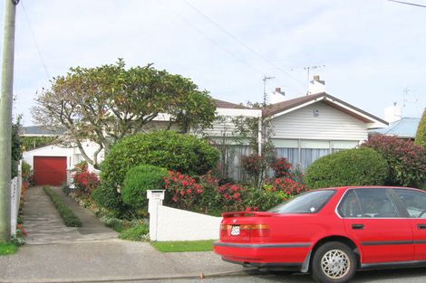 Photo of property in 35 Ropata Crescent, Boulcott, Lower Hutt, 5010