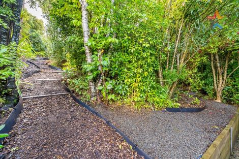 Photo of property in 54 Poto Road, Normandale, Lower Hutt, 5010
