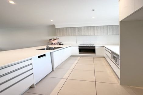 Photo of property in 217 Hobsonville Point Road, Hobsonville, Auckland, 0616