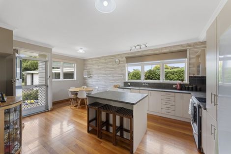 Photo of property in 22 Wellington Street, Feilding, 4702