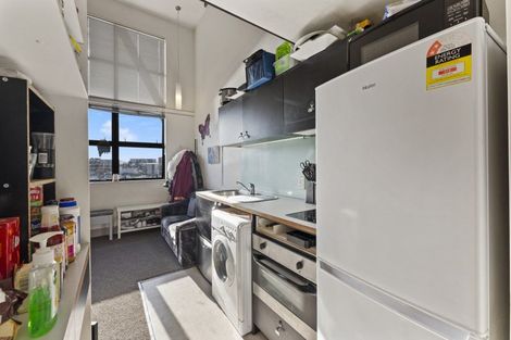 Photo of property in Urbane Apartments, 31/29 Webb Street, Mount Cook, Wellington, 6011
