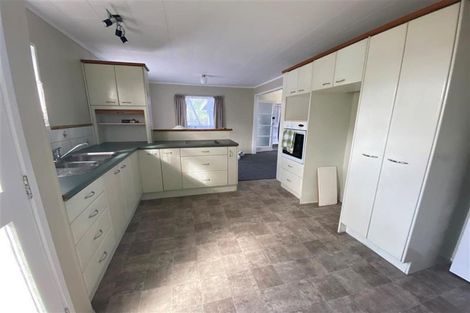 Photo of property in 57a Park Estate Road, Rosehill, Papakura, 2113