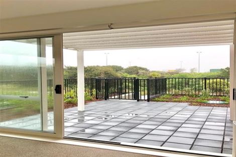 Photo of property in 38 Whimbrel Road, Flat Bush, Auckland, 2019