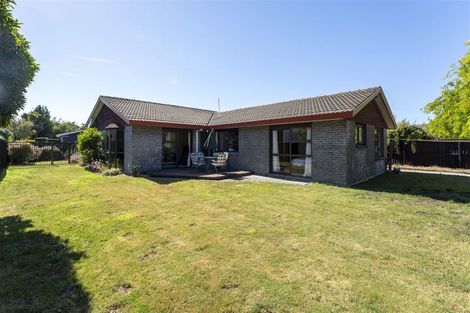 Photo of property in 25 Fernbrook Place, Mairehau, Christchurch, 8013