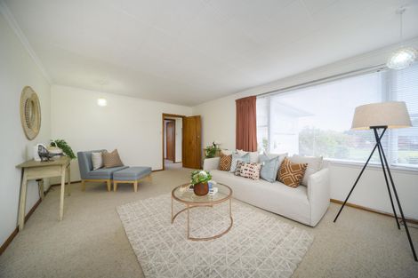 Photo of property in 7 Ruha Street, West End, Palmerston North, 4412