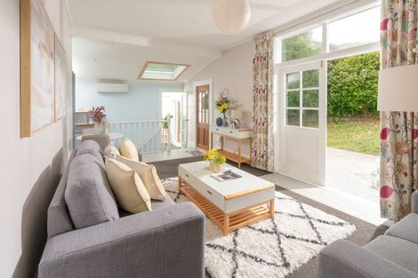 Photo of property in 80 Balfour Street, Mornington, Wellington, 6021