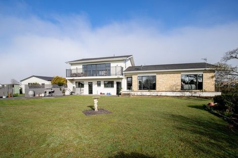 Photo of property in 3 Mcquarrie Place, Ngatea, 3503