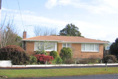 Photo of property in 6 Macmurdo Avenue, Glenview, Hamilton, 3206