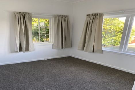 Photo of property in 4/497 Beach Road, Murrays Bay, Auckland, 0630