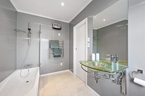 Photo of property in 84 Waipapa Road, Hataitai, Wellington, 6021