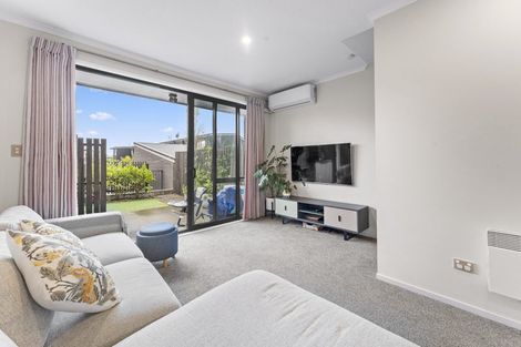 Photo of property in 20 Hobsonville Point Road, Hobsonville, Auckland, 0616