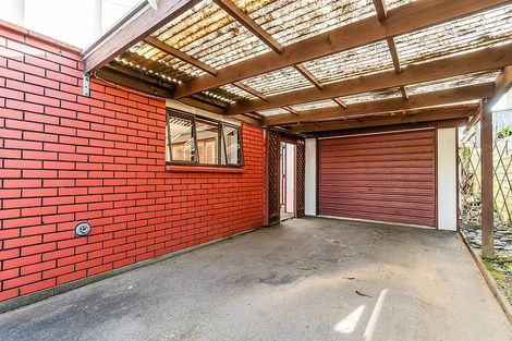 Photo of property in 24 Tiverton Crescent, Whalers Gate, New Plymouth, 4310