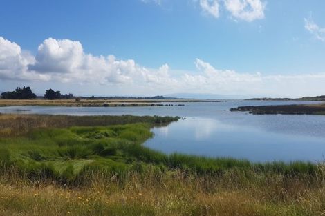 Photo of property in 127 Park Terrace, Waikuku Beach, 7473