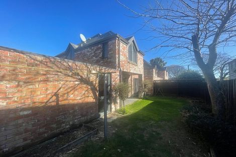 Photo of property in 2/70 Champion Street, Edgeware, Christchurch, 8013