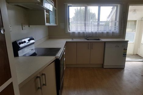 Photo of property in 55 Bickerton Street, Wainoni, Christchurch, 8061