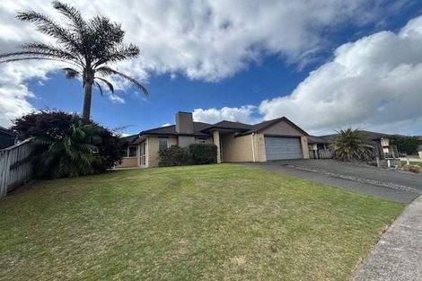 Photo of property in 37 Gibson Place, Papamoa Beach, Papamoa, 3118