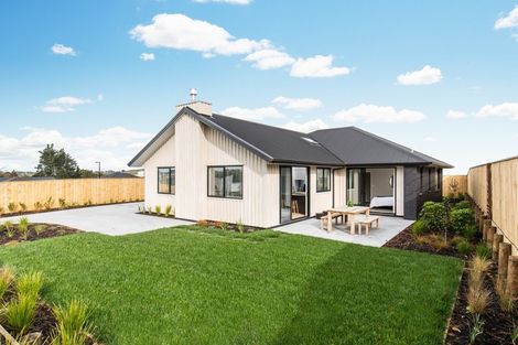 Photo of property in 85 Helenslee Road, Pokeno, 2472