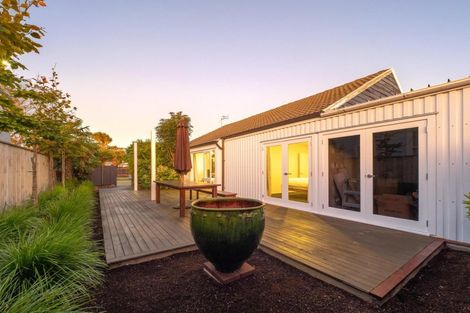 Photo of property in 3/65 Idris Road, Fendalton, Christchurch, 8052