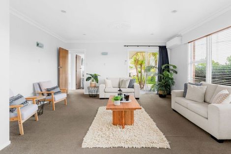 Photo of property in 2 De Vere Crescent, Chartwell, Hamilton, 3210