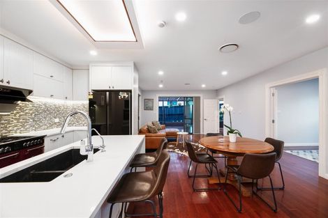 Photo of property in 13a Pomaria Road, Henderson, Auckland, 0610